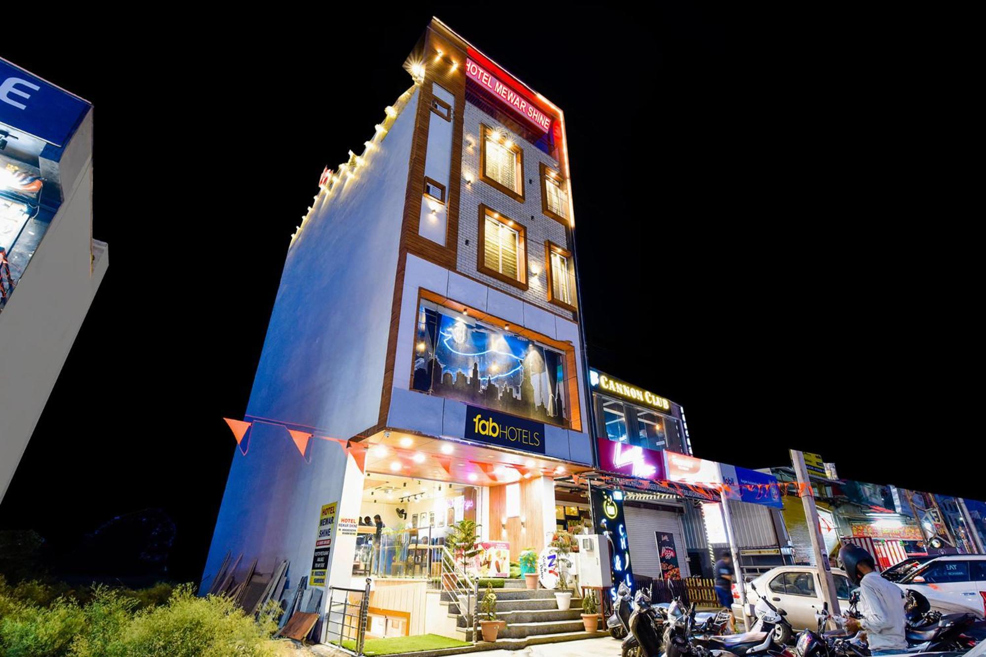 Fabexpress Mewar Shine Hotel Удайпур Екстериор снимка